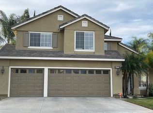 524 Silverleaf Cir, Corona, CA 92882