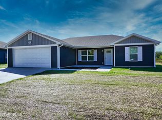 532 Kinleigh Dr, Fulton, MO 65251