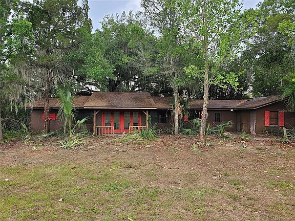 4th image of 10679 Goose Prairie Rd