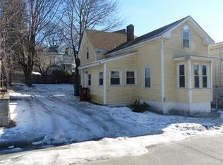 135 Hampshire St, Lowell, MA 01850