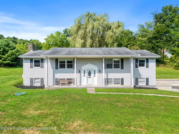 109 S Lackawanna Trl, Dalton, PA 18414