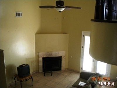 Living Room w/Fireplace