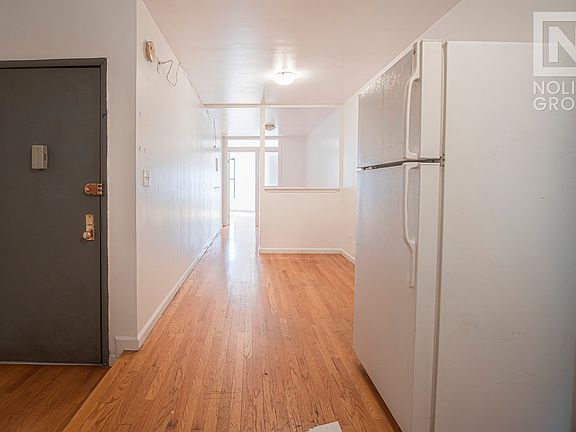 4th image of 24 Eldridge St #3A