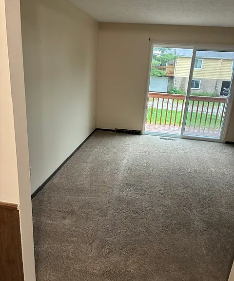 3119 Dewalt Dr — Photo 5