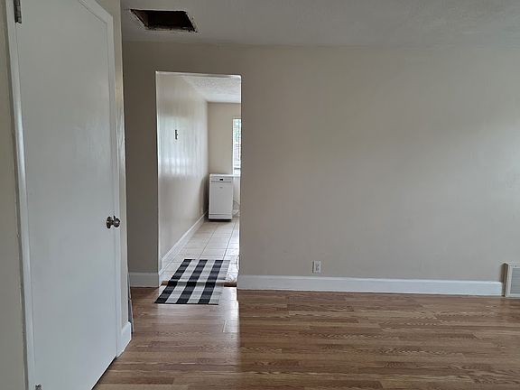 4th image of 3760 S Redmaple Rd #3760