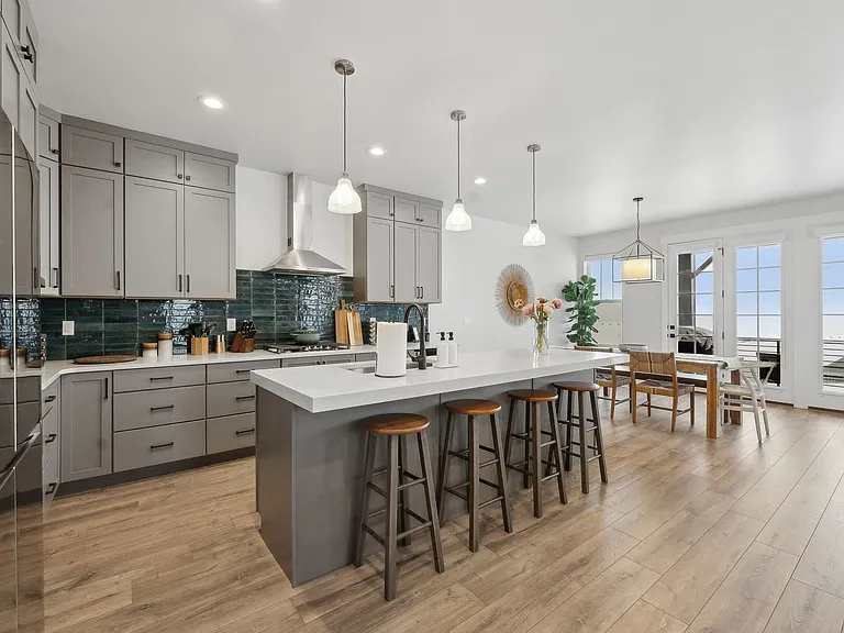 446 Glenview Loop — Photo 17