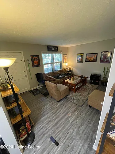 2707 Riedling Dr #B-3 Photo 1 2707 Riedling Dr #B-3 Photo 1