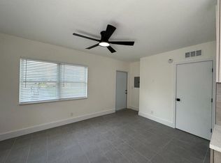 216 SW 19th St #8, Fort Lauderdale, FL 33315