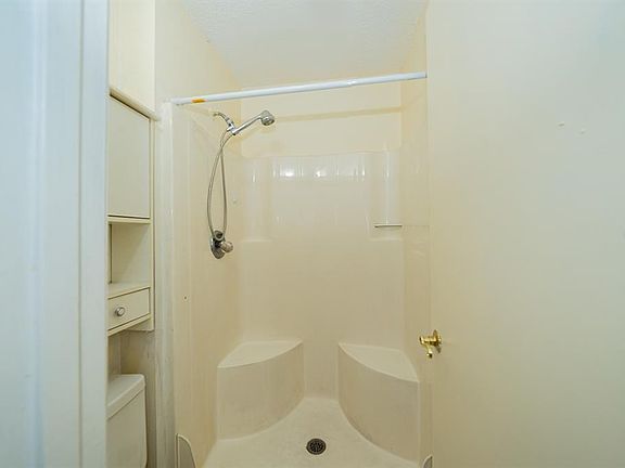 4th image of 39132 County Road 54 Unit 2190