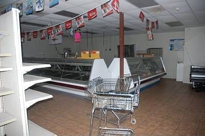 3rd image of 425 N Nebraska Ave