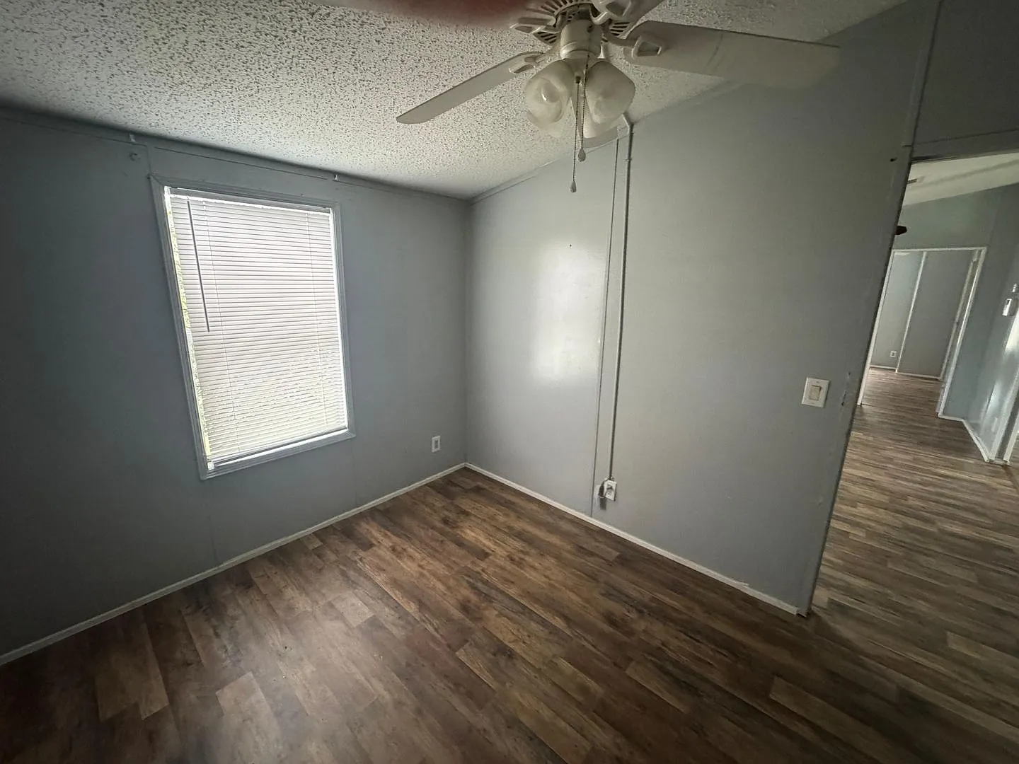 3-Bedroom, 2-Bath Mobile Home on 1 Acre with Fenced Yard — Photo 2
