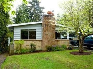 12546 19th Ave NE, Seattle, WA 98125