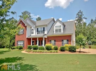 15 Shelley Ln, Sharpsburg, GA 30277