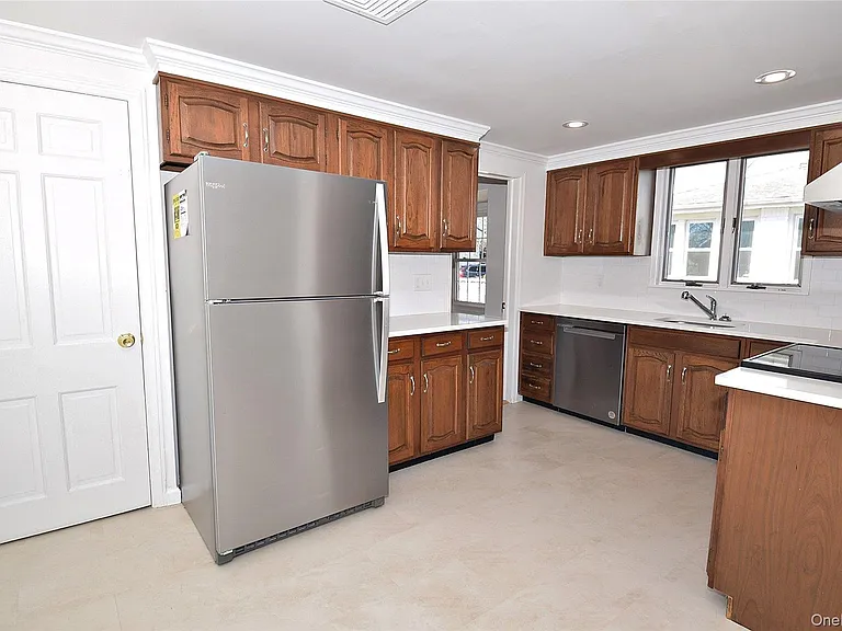 27 N Lewis Pl — Photo 6