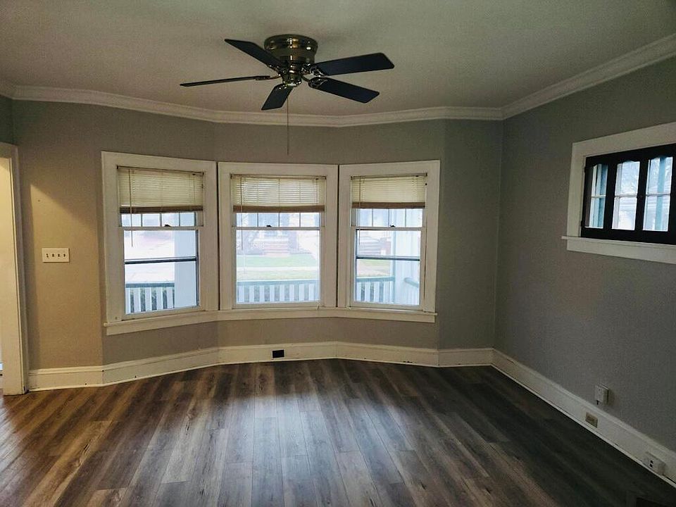 1st image of 1587 Orchard Grove Ave