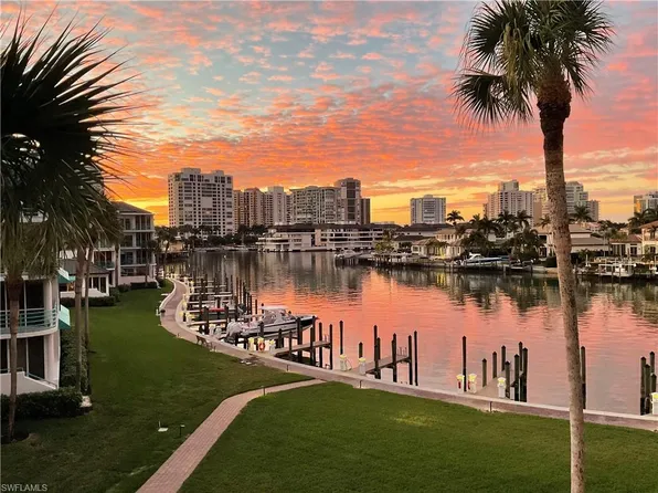 355 Park Shore DR #1-134, NAPLES, FL 34103