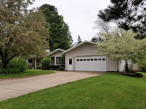 220 W Fir St, Strum, WI 54770