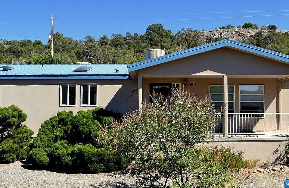 1st image of 9 Wildwood Cir