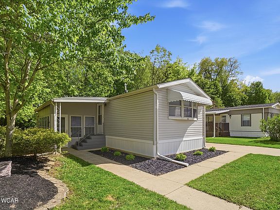 4th image of 39 Lakeside Dr