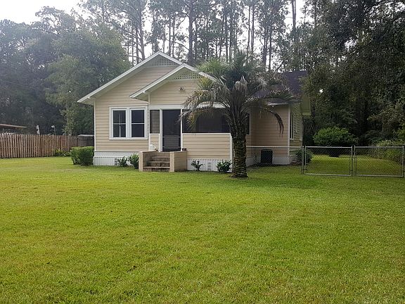 2nd image of 1616 NE STATE ROAD 16
