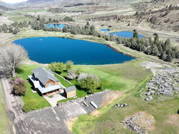 24500 Campbell Ln, Condon, OR 97823