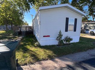 85 Valley Vw, Kearney, NE 68847