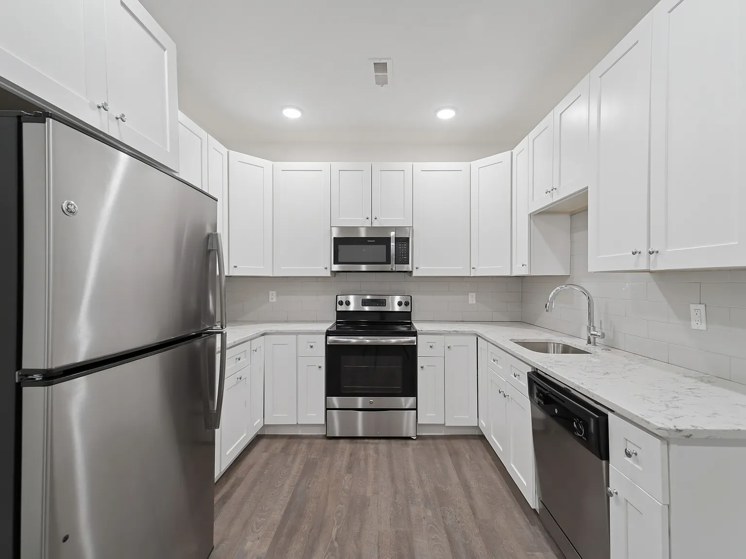 6610 Germantown Ave — Photo 2
