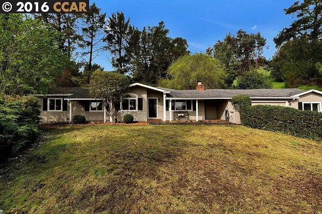 8 Vianne Ct photo 1