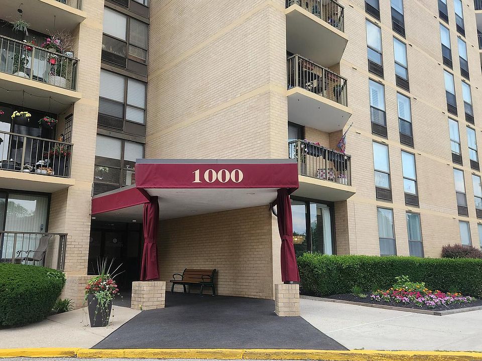1st image of 666 W Germantown Pike APT 1618