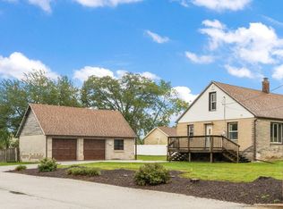 515 N Main St, Hebron, IN 46341