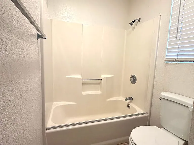 73445 Sunnyvale Dr — Photo 10