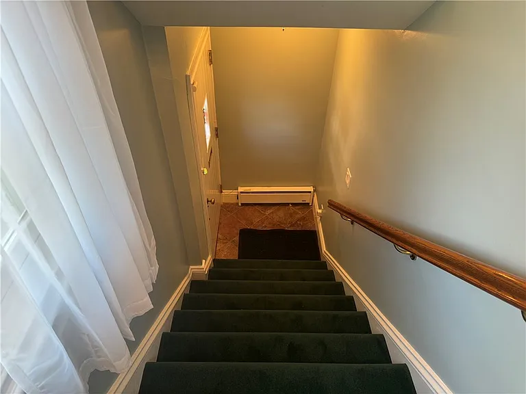 703 Saint James St — Photo 4