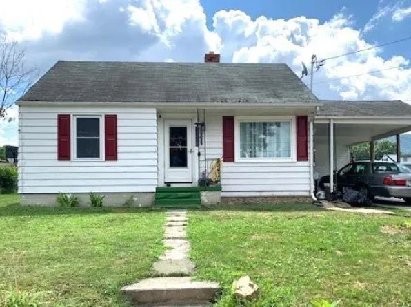 608 Woodland Rd, Rich Creek, VA 24147