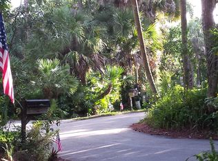 6870 Hammock Ln, West Palm Beach, FL 33411