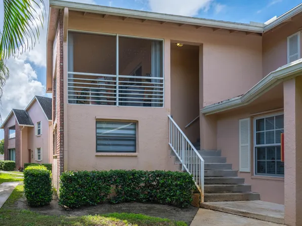 12416 Alternate A1a #P2, Palm Beach Gardens, FL 33410