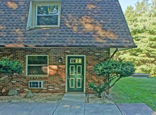 1149 Mutton Hollow Rd, Stroudsburg, PA 18360