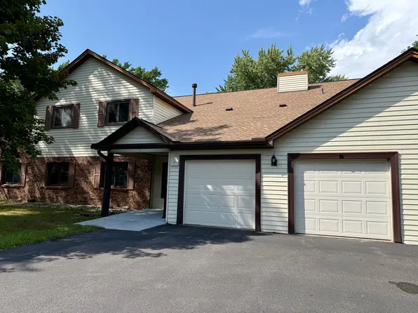 7 Crusader Ave E APT D, West Saint Paul, MN 55118
