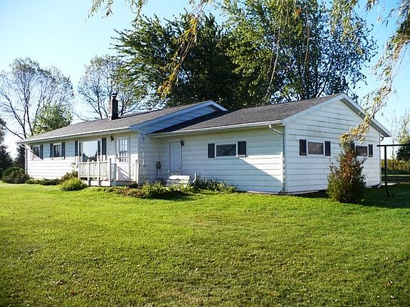 5th image of N8355 Romadka Ave