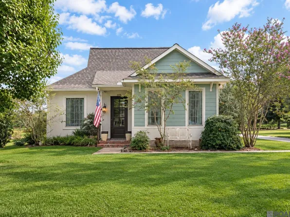 306 Pecan Ave, New Roads, LA 70760