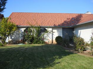 1713 Locust Ave, Clovis, CA 93611