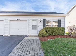 13927 S Oakdale Cir, Plainfield, IL 60544