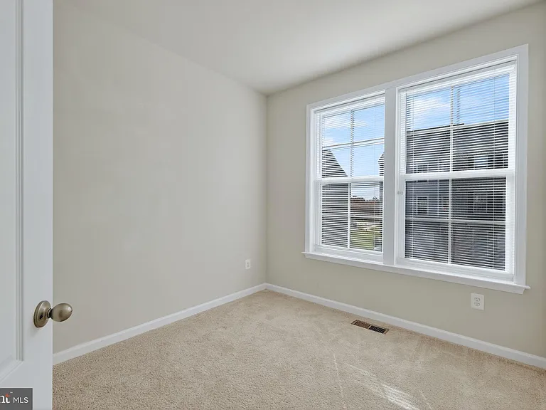 1023 Flester Ln — Photo 24