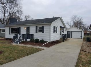 112 Duensing Ln, Washington, IL 61571