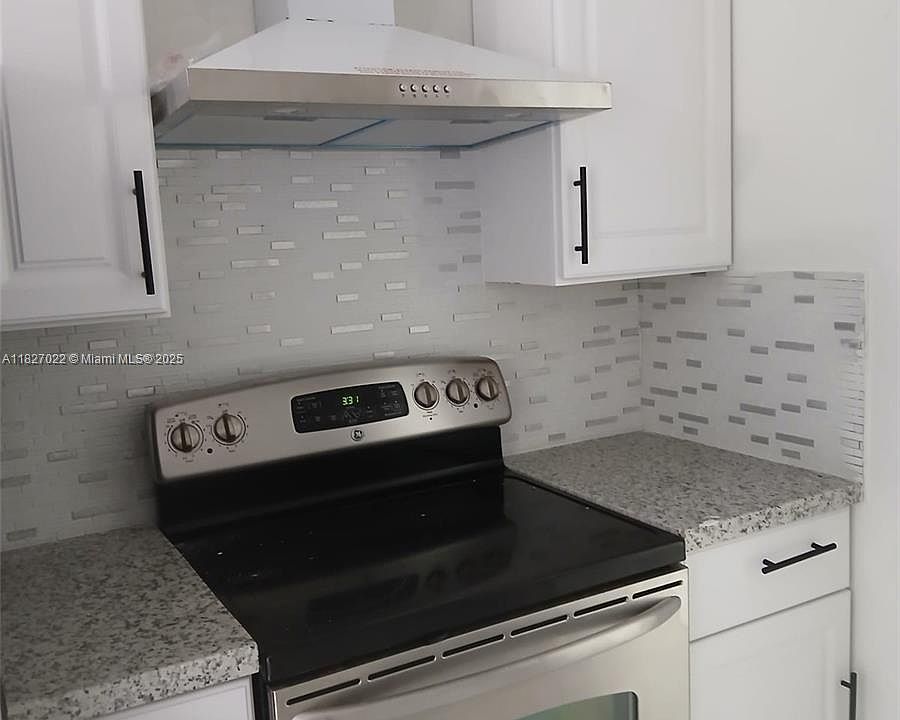 2nd image of 20205 SW 114th Ct
