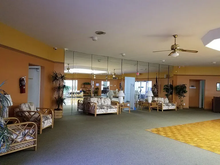 700 Village Green Ct #302 — Photo 28
