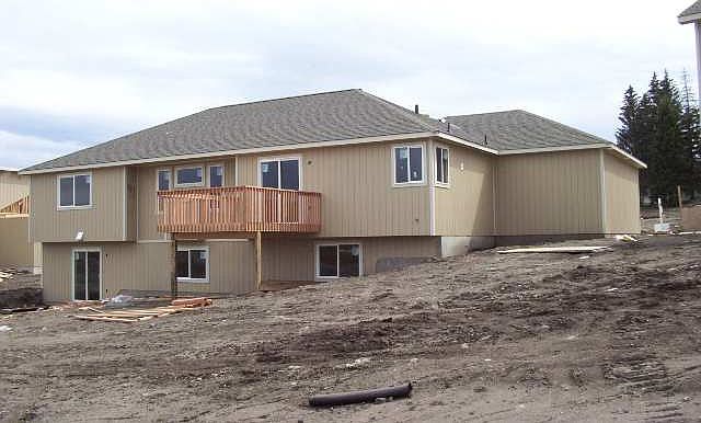 2nd image of 18215 E Cres
