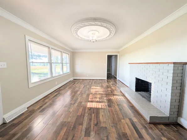 4143 Devine Rd, Lawndale, NC 28090