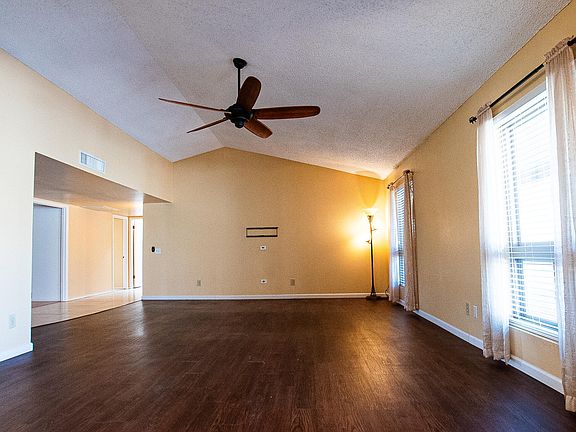 5th image of 26662 S HOWARD Drive