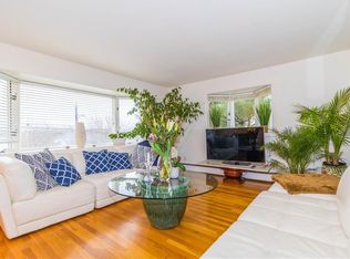 141 Redwood Rd, Portsmouth, RI 02871