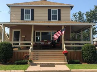 15 Massasoit Ave, Hull, MA 02045
